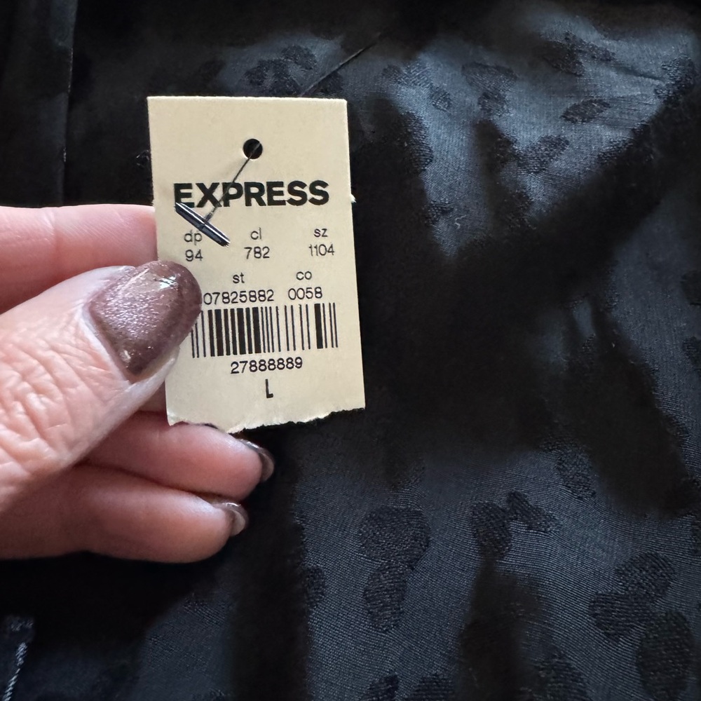 Express Black Patterned Dress - Picture 5 of 5